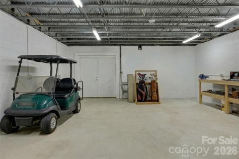 109 Chattooga Run Hendersonville NC 28739