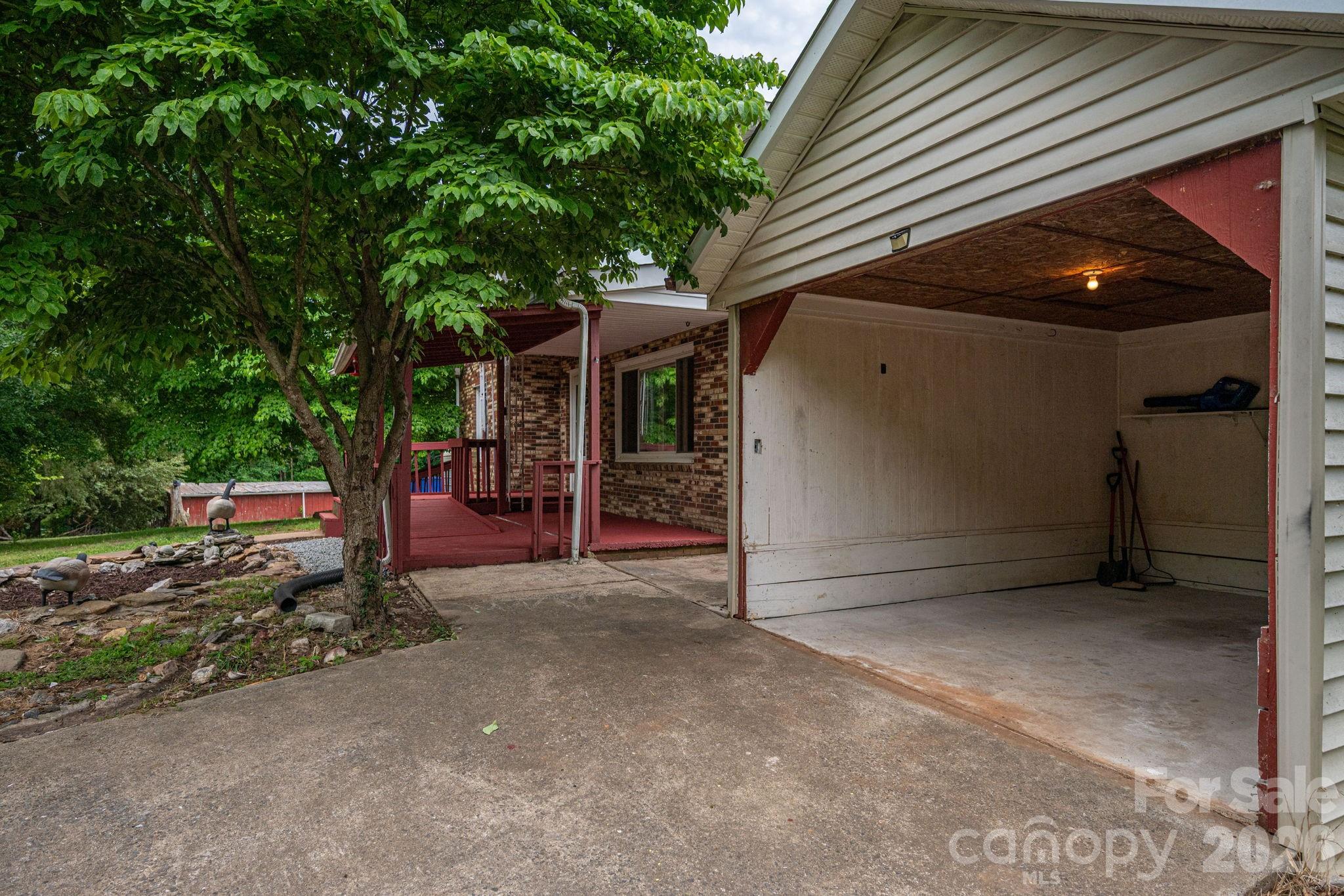 943 Stony Point Road Kings Mountain NC 28086