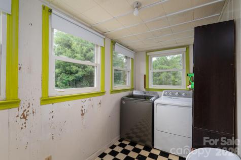 943 Stony Point Road Kings Mountain NC 28086