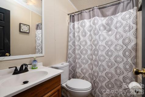 943 Stony Point Road Kings Mountain NC 28086