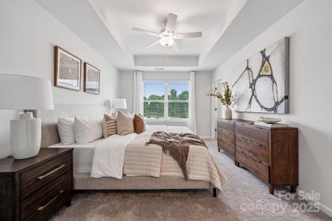 4738 Lakeview Road N Charlotte NC 28216