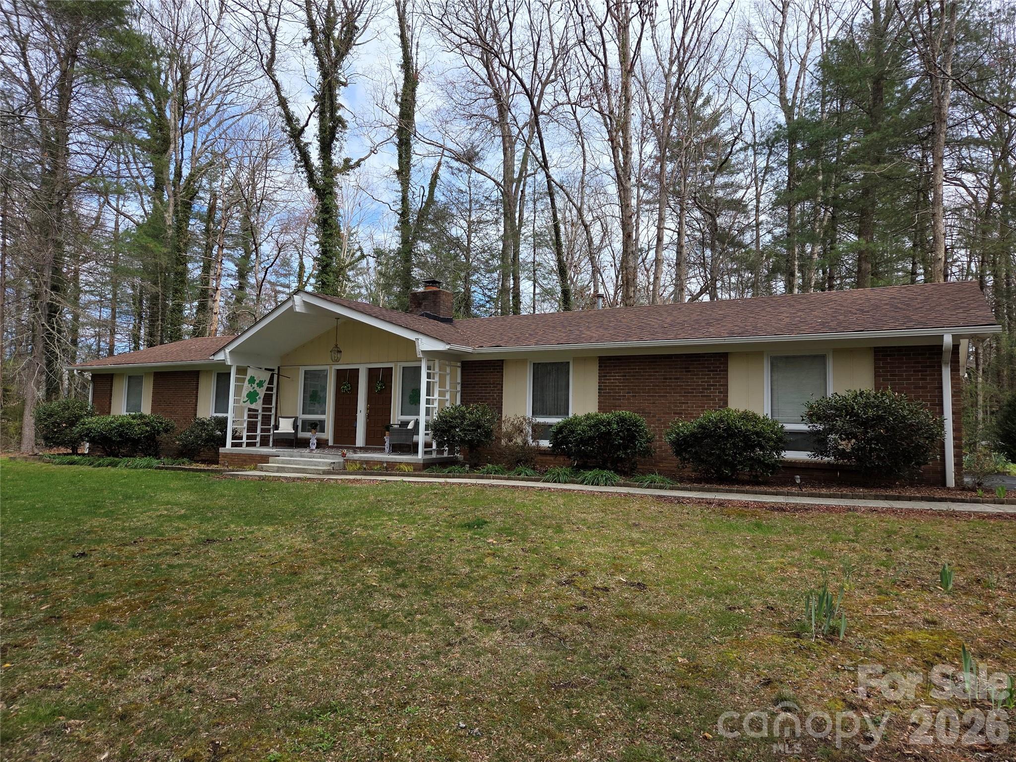 106 E Laurel Lane Etowah NC 28729