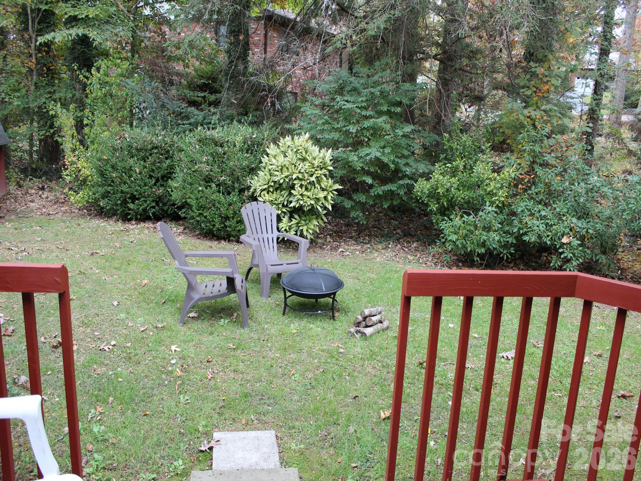 106 E Laurel Lane Etowah NC 28729