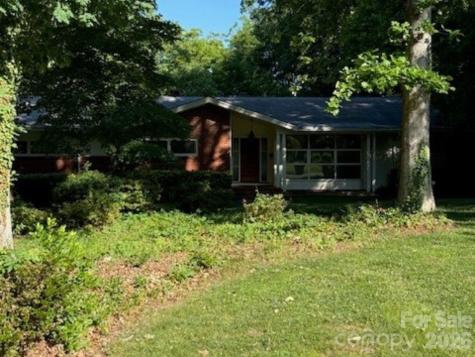 2028 Ferncliff Road Charlotte NC 28211