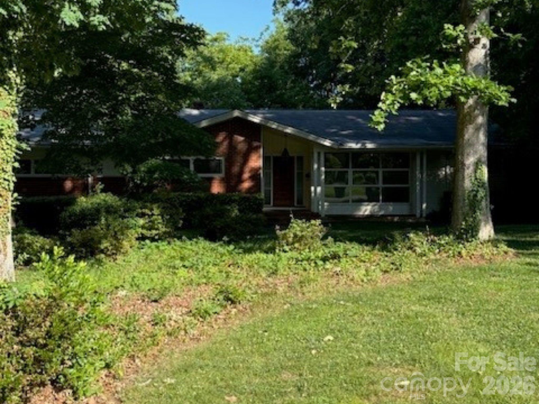 2028 Ferncliff Road Charlotte NC 28211