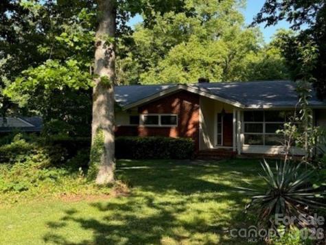 2028 Ferncliff Road Charlotte NC 28211