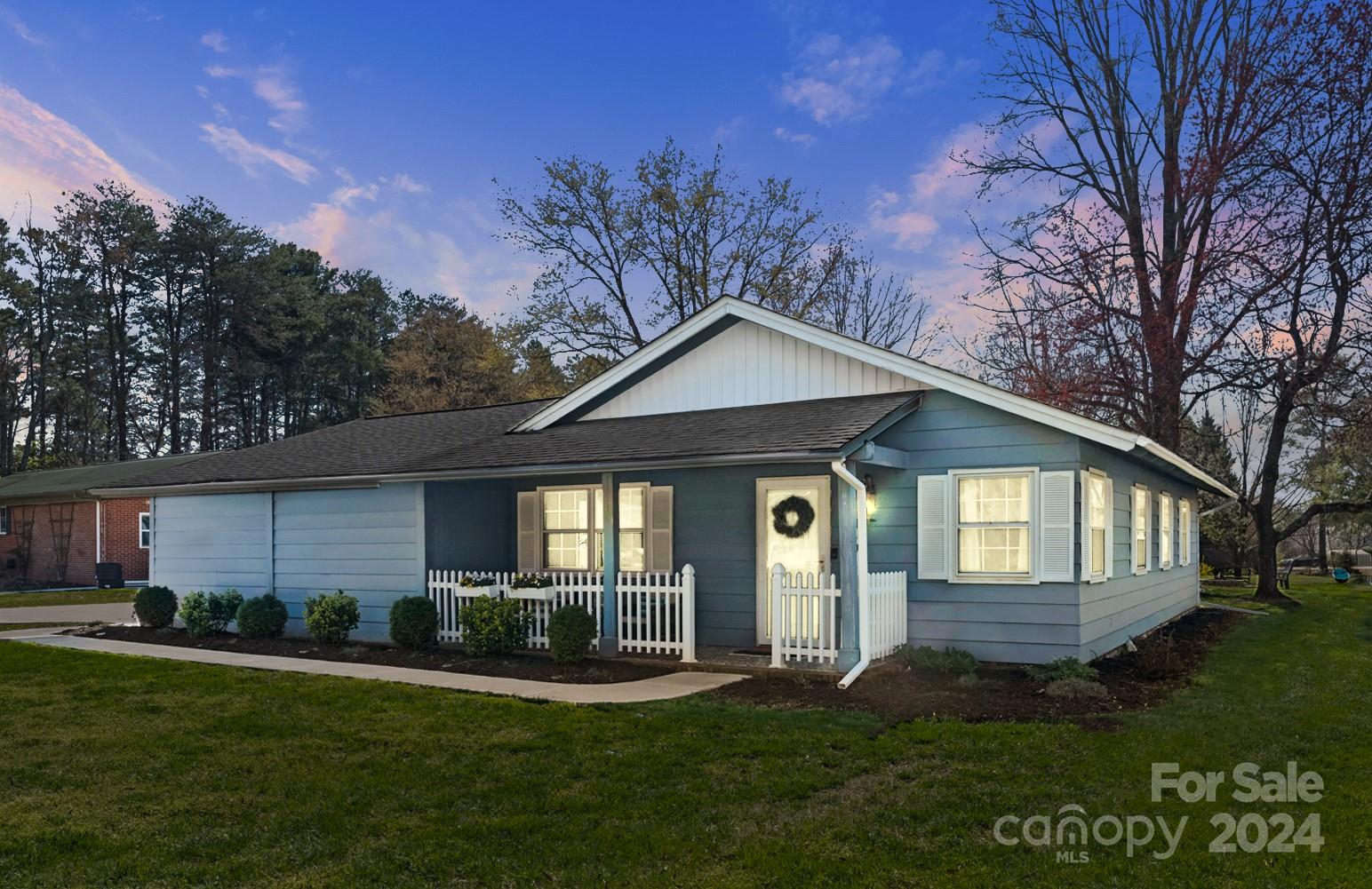 433 Old Mountain Road Statesville NC 28677