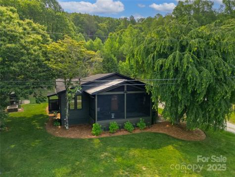 903 Middlefork Road Brevard NC 28712