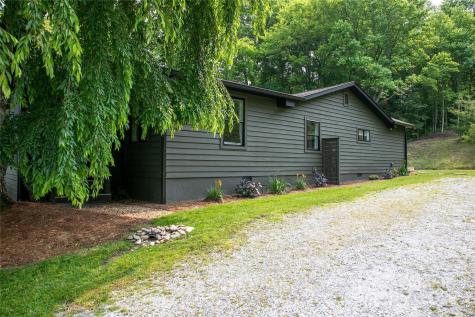 903 Middlefork Road Brevard NC 28712