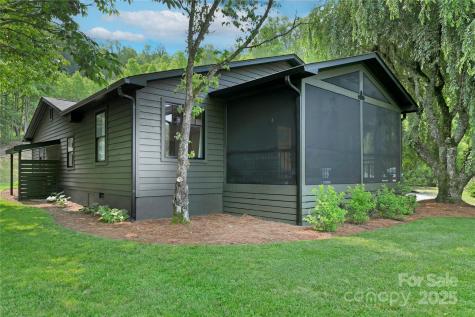 903 Middlefork Road Brevard NC 28712