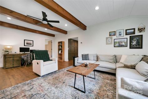 903 Middlefork Road Brevard NC 28712
