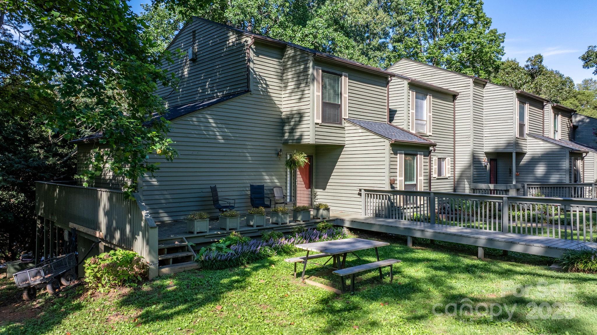 4340 N Center Street Hickory NC 28601