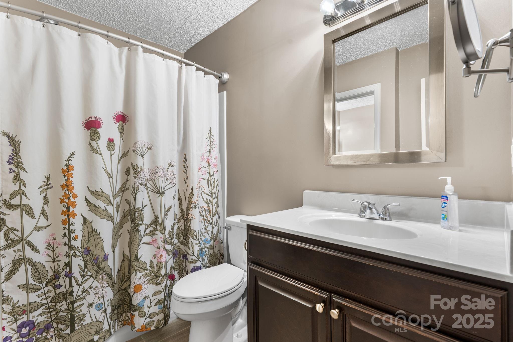 4340 N Center Street Hickory NC 28601
