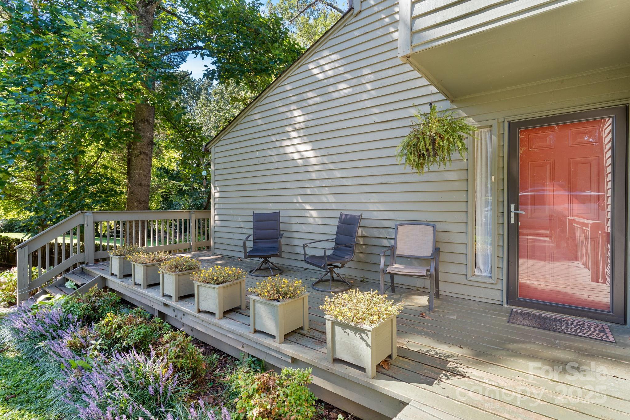 4340 N Center Street Hickory NC 28601