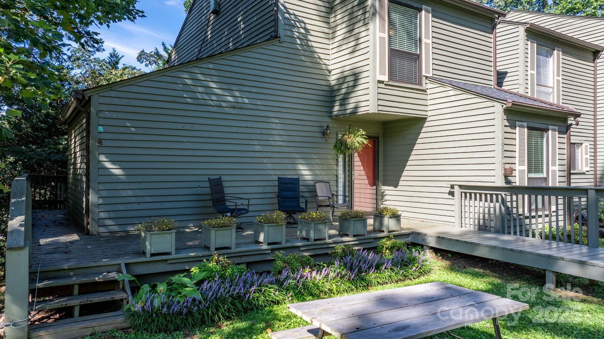 4340 N Center Street Hickory NC 28601