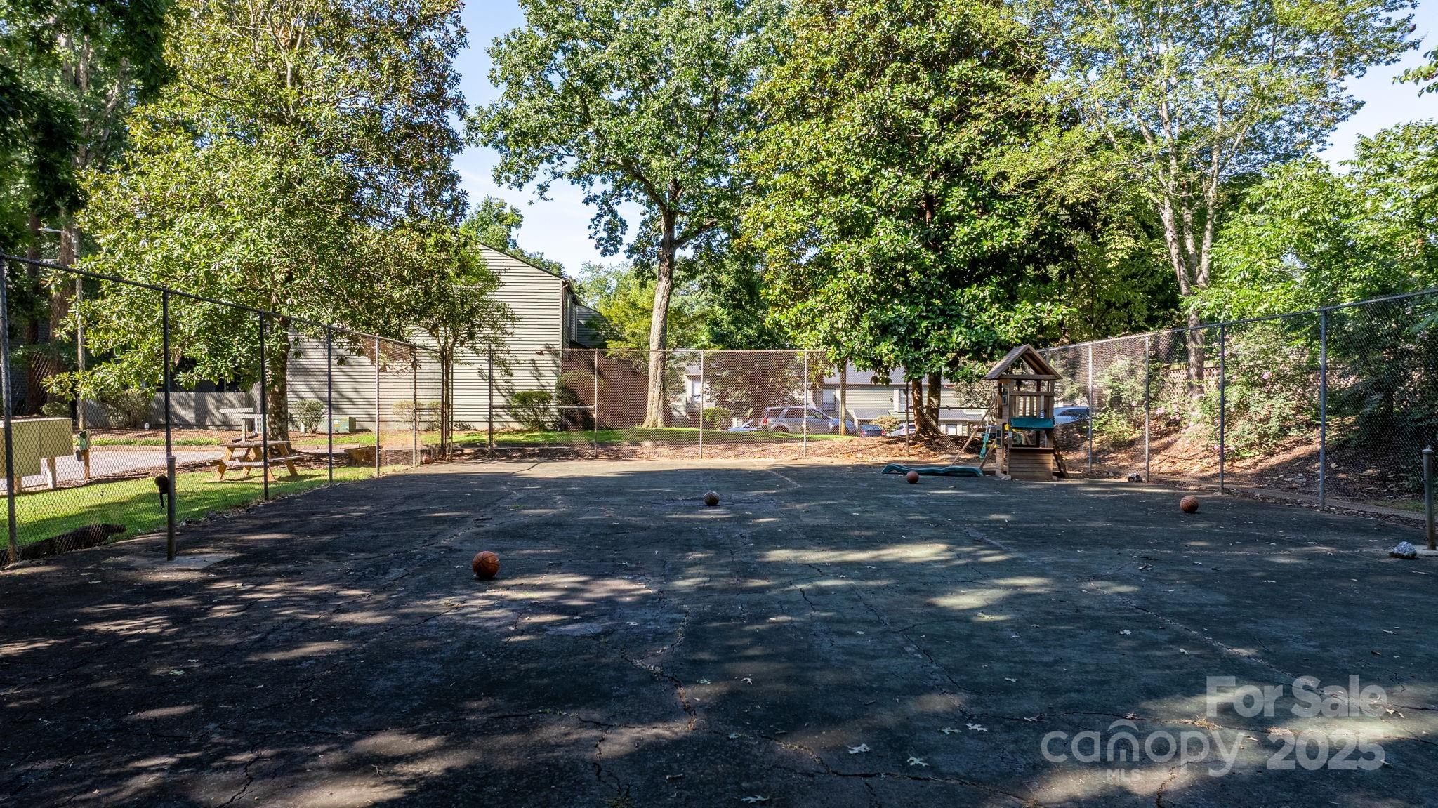 4340 N Center Street Hickory NC 28601