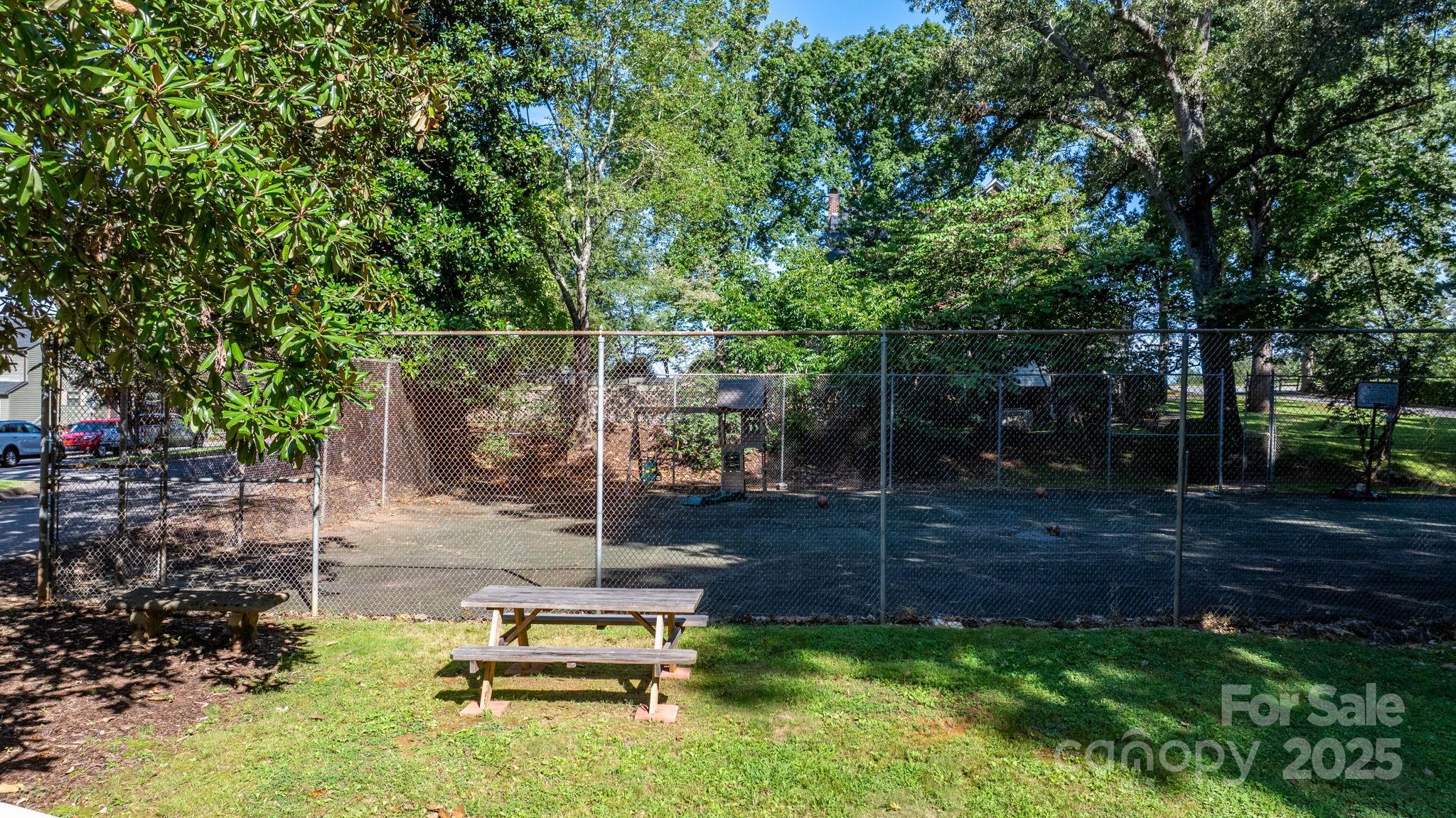 4340 N Center Street Hickory NC 28601