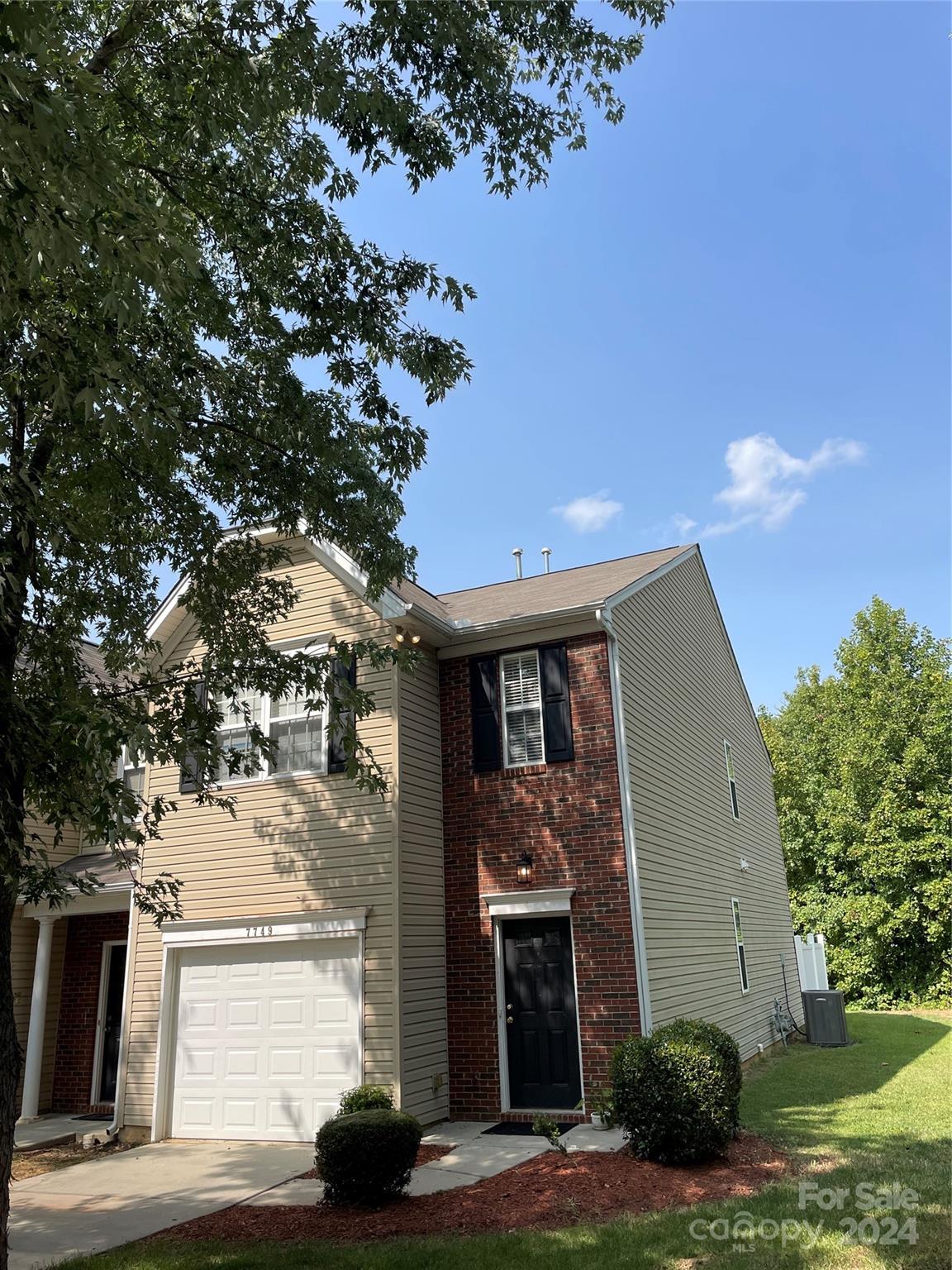 7749 Abigail Glen Drive Charlotte NC 28212