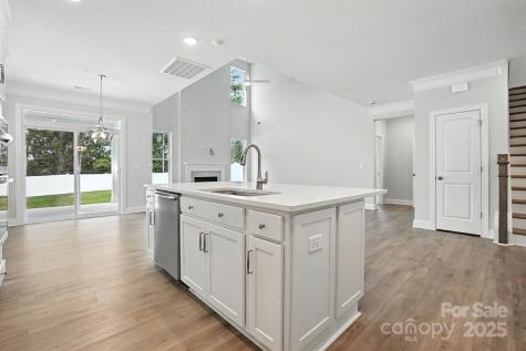 5108 Verona Road Charlotte NC 28213