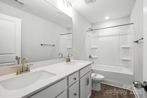 5108 Verona Road Charlotte NC 28213