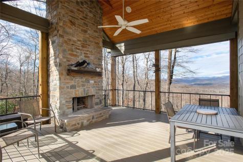 69 Pepperbush Road Brevard NC 28712