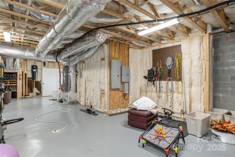 69 Pepperbush Road Brevard NC 28712