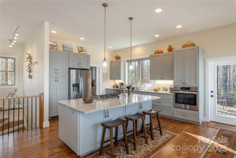 69 Pepperbush Road Brevard NC 28712