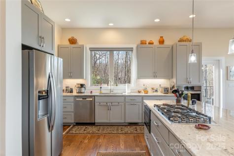 69 Pepperbush Road Brevard NC 28712