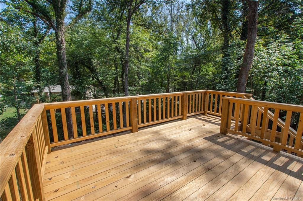 7 Greenbriar Road Asheville NC 28805