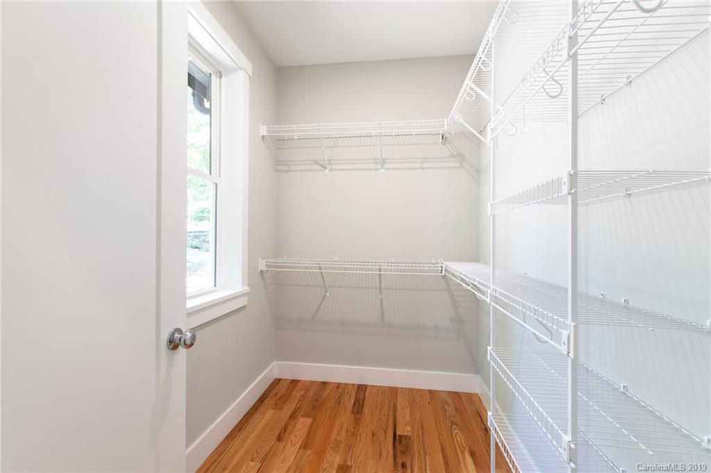 7 Greenbriar Road Asheville NC 28805