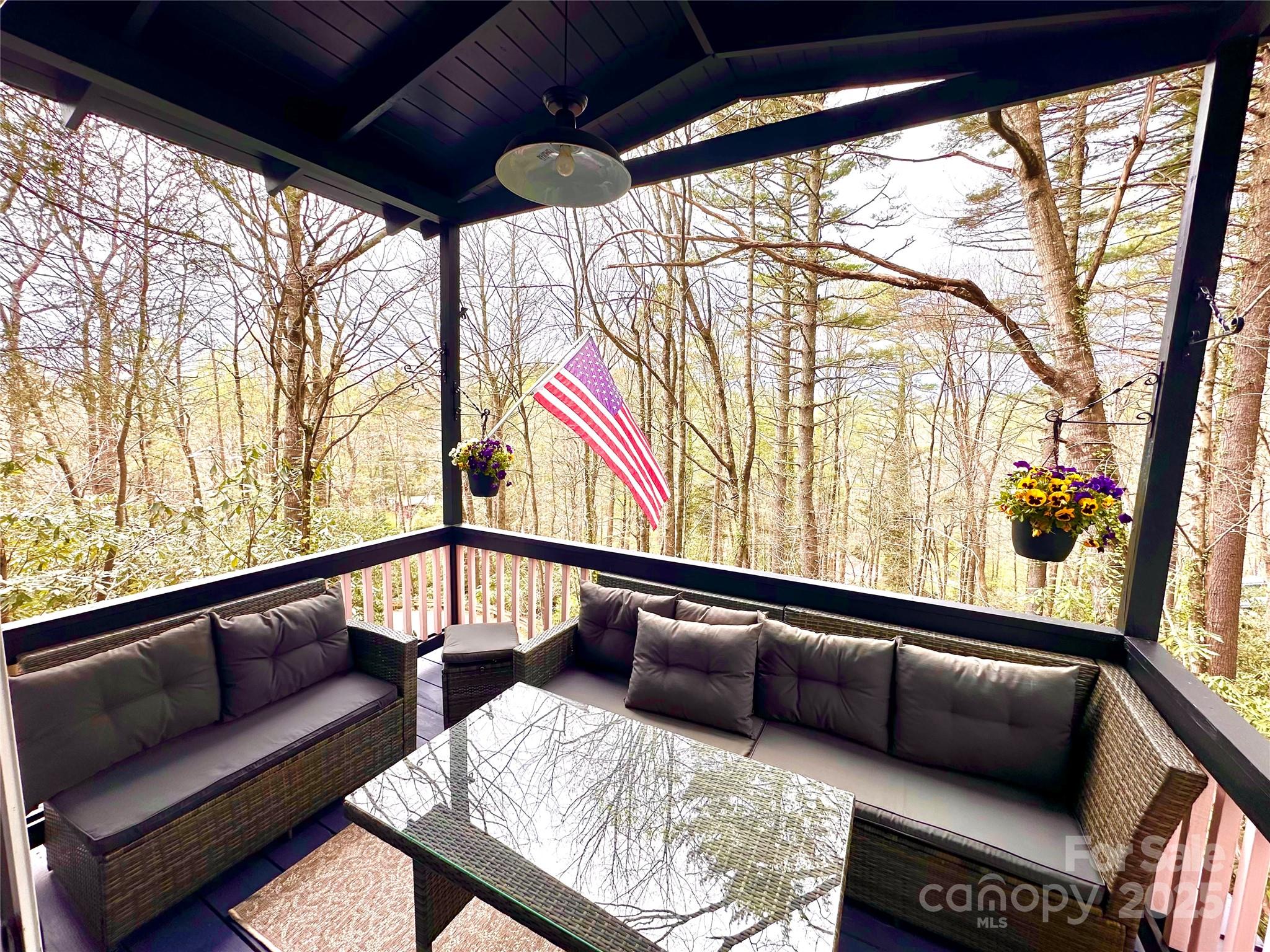 17 W Village Way Sapphire NC 28774