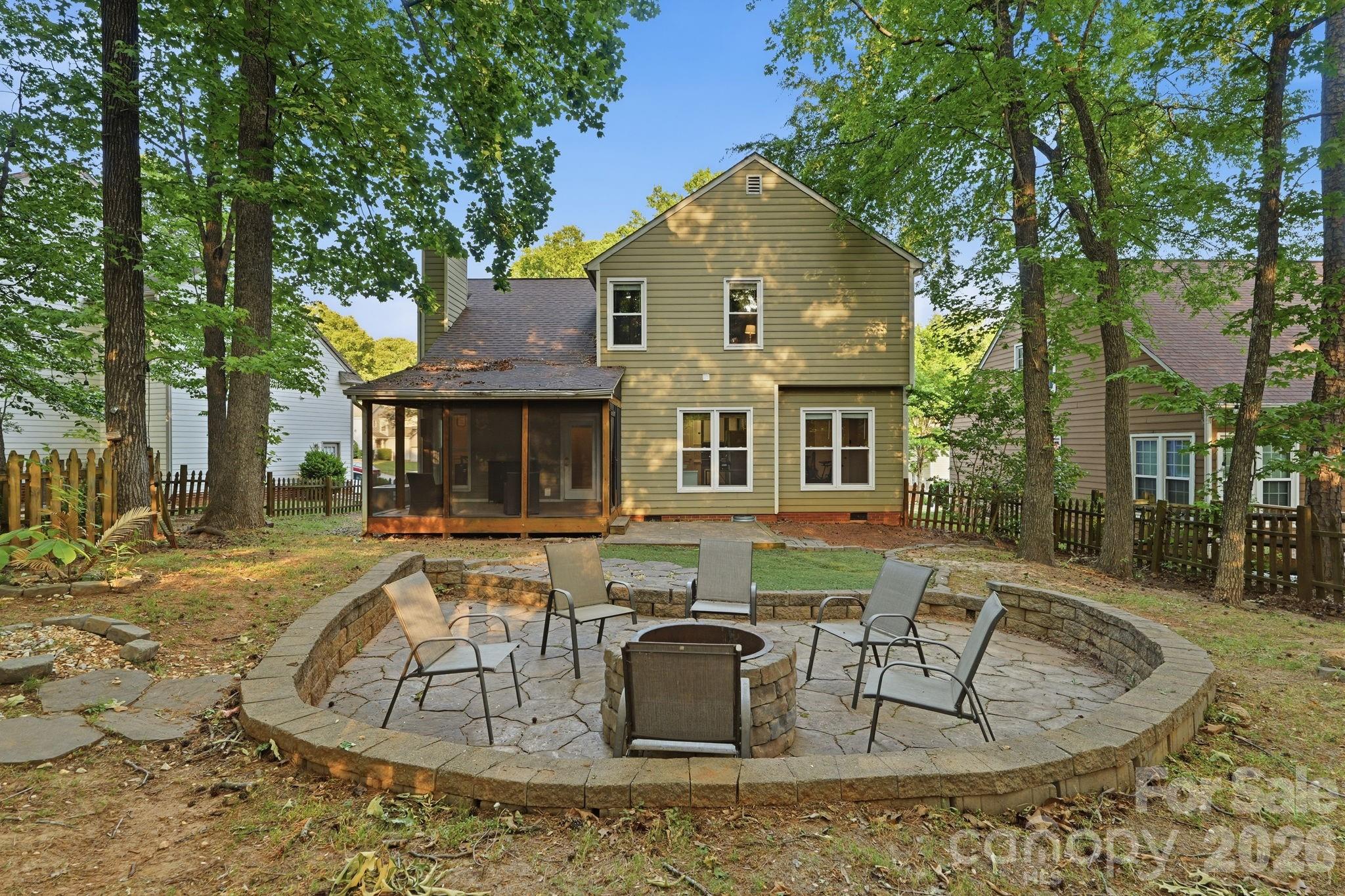9732 Whitewood Trail Charlotte NC 28269