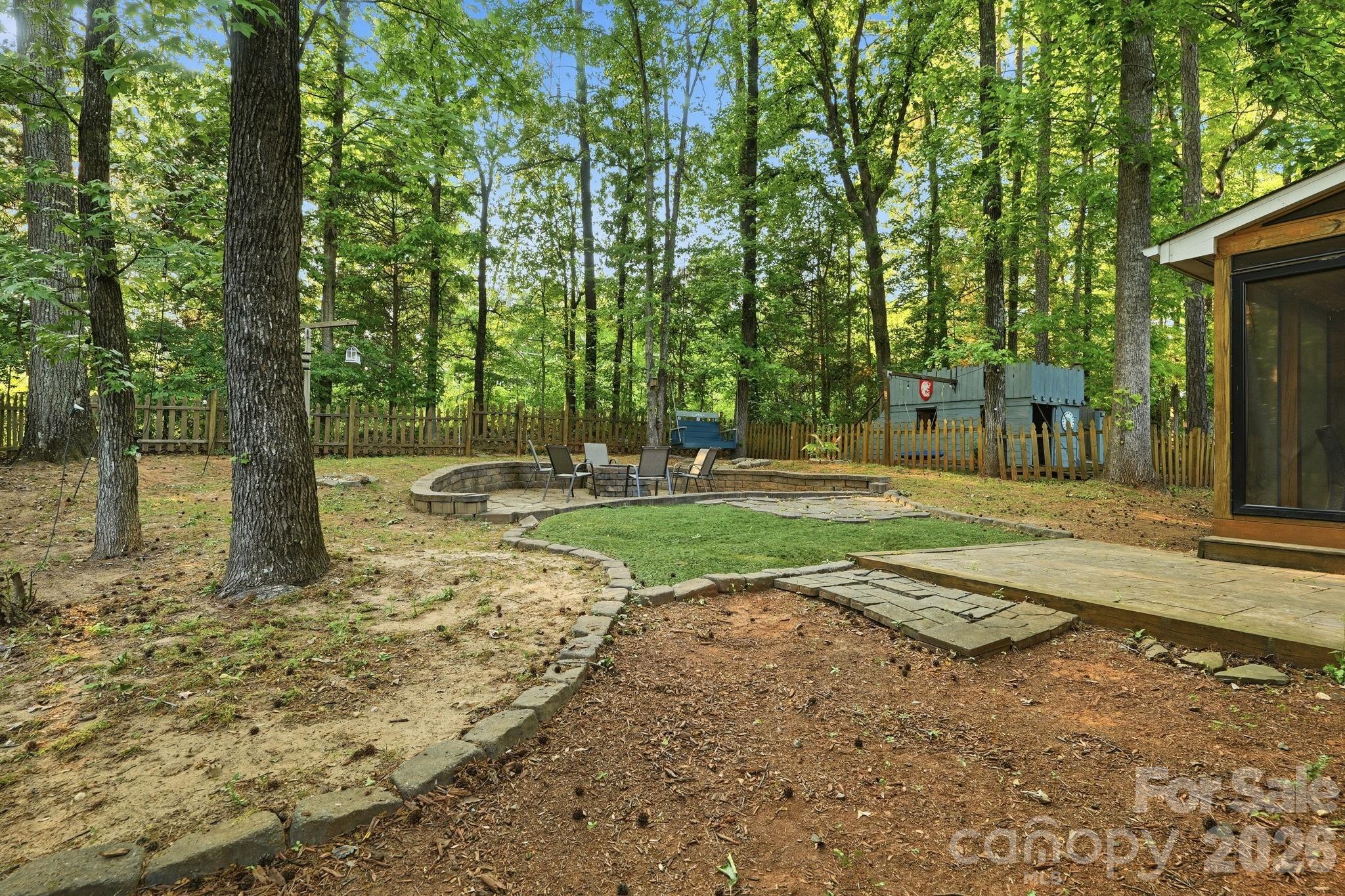 9732 Whitewood Trail Charlotte NC 28269