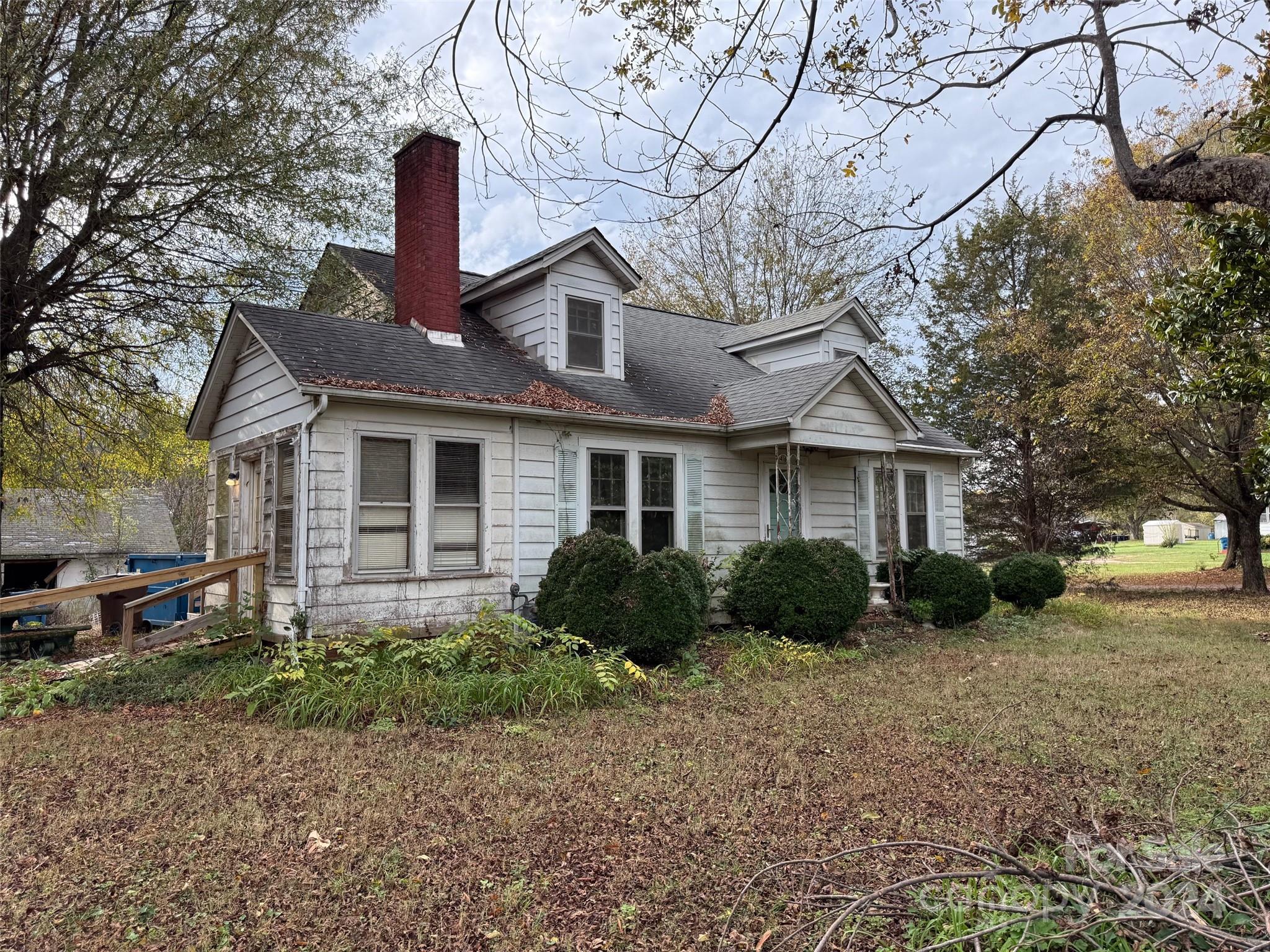 4169 Section House Road Hickory NC 28601