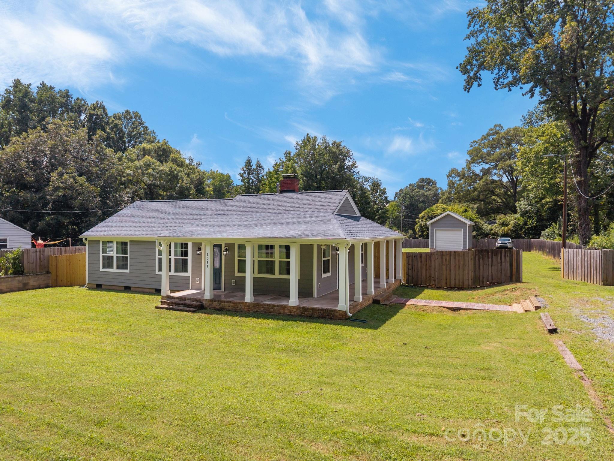 1511 Lisbon Lane Charlotte NC 28269