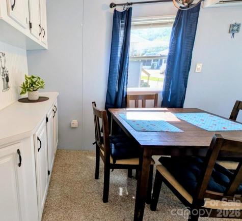 29 Polka Lane Waynesville NC 28785