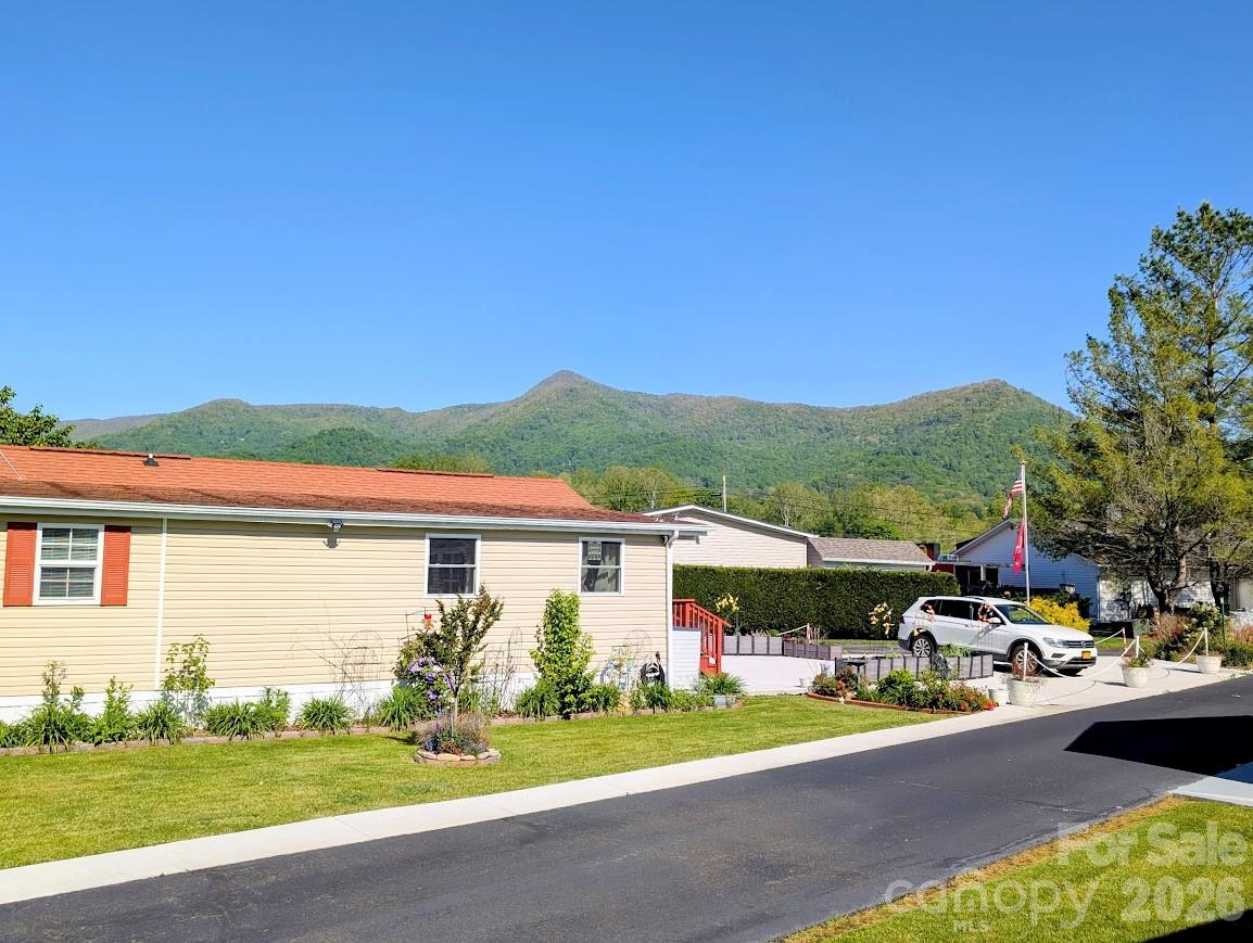 29 Polka Lane Waynesville NC 28785