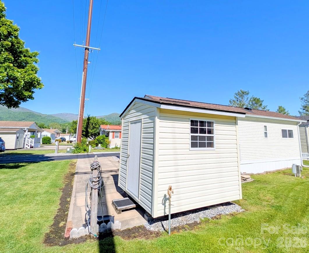29 Polka Lane Waynesville NC 28785