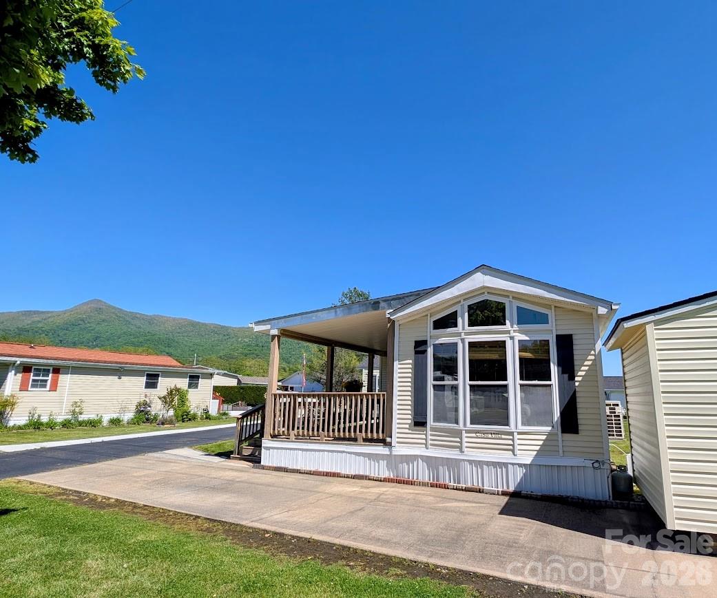 29 Polka Lane Waynesville NC 28785