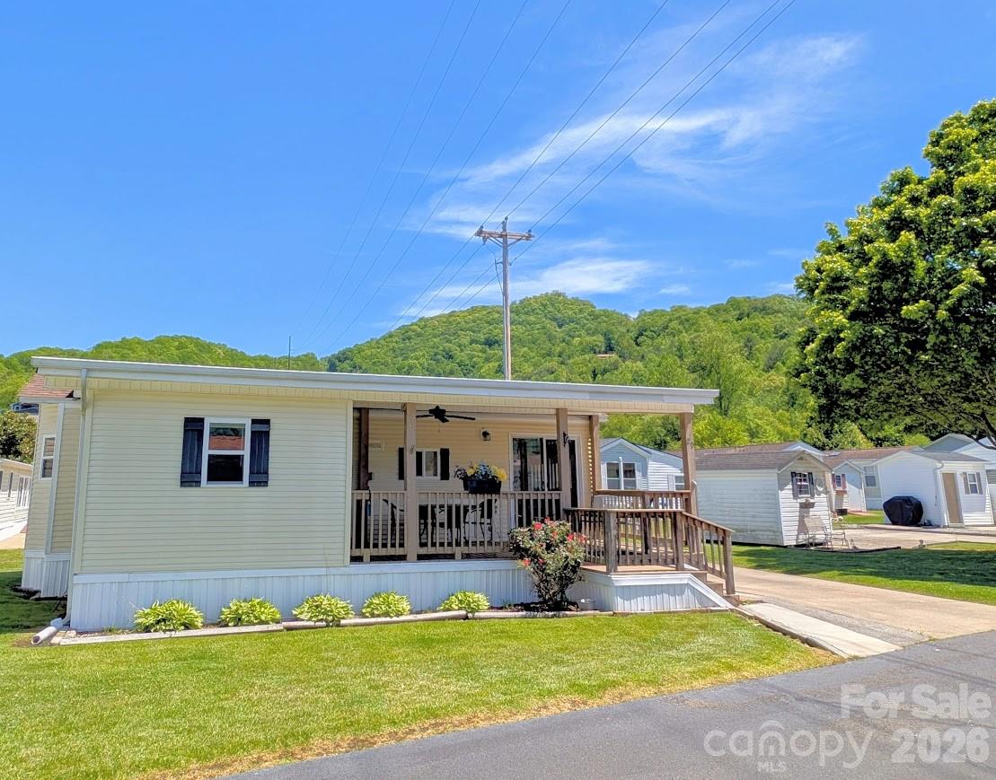 29 Polka Lane Waynesville NC 28785