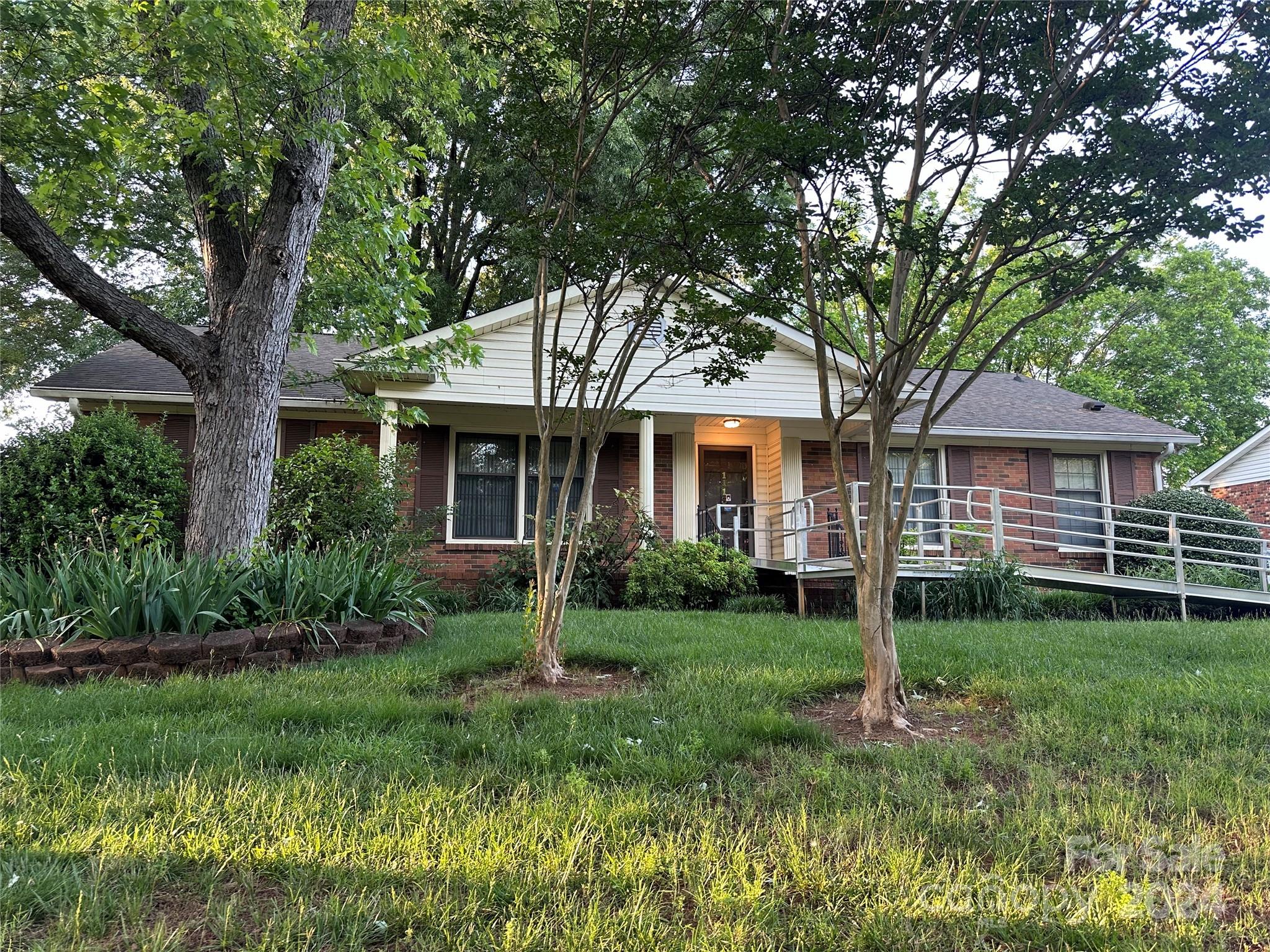 1113 Archdale Drive Charlotte NC 28217