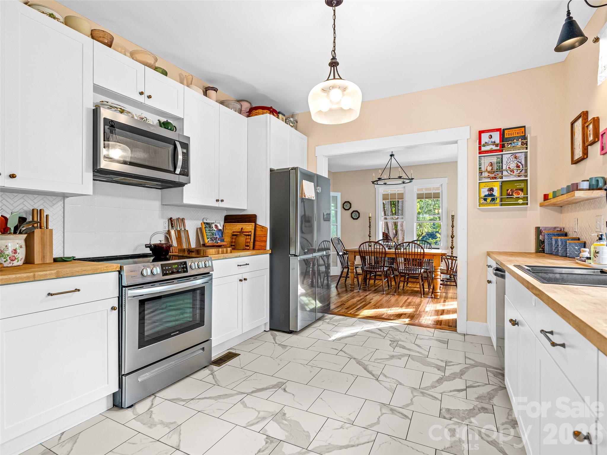 296 Roberts Hill Road Marshall NC 28753