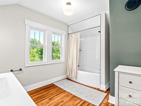 296 Roberts Hill Road Marshall NC 28753