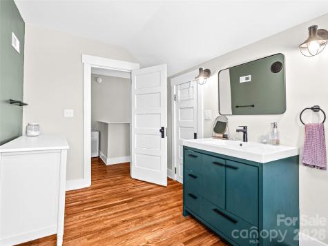 296 Roberts Hill Road Marshall NC 28753