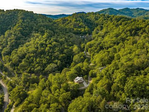 296 Roberts Hill Road Marshall NC 28753
