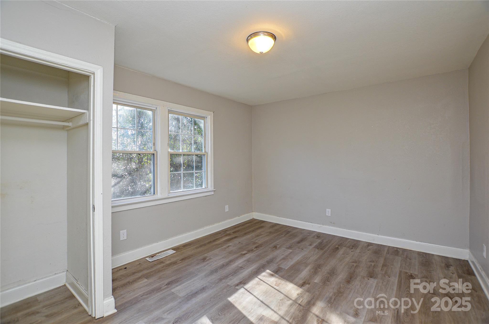 3809 Avalon Avenue Charlotte NC 28208