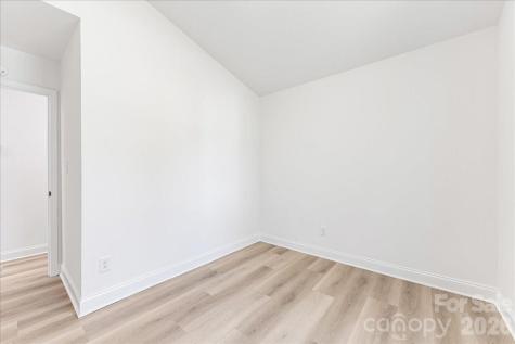 231 West Avenue Charlotte NC 28208