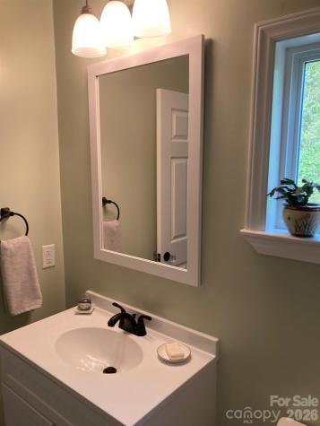 244 Holly Street Hudson NC 28638