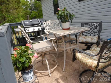 244 Holly Street Hudson NC 28638