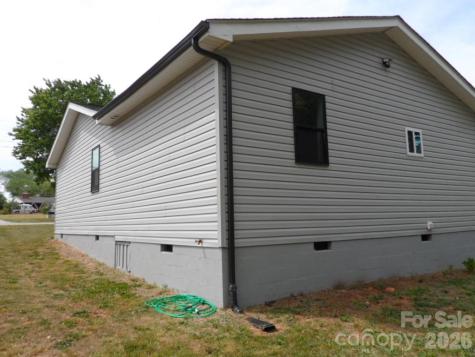244 Holly Street Hudson NC 28638